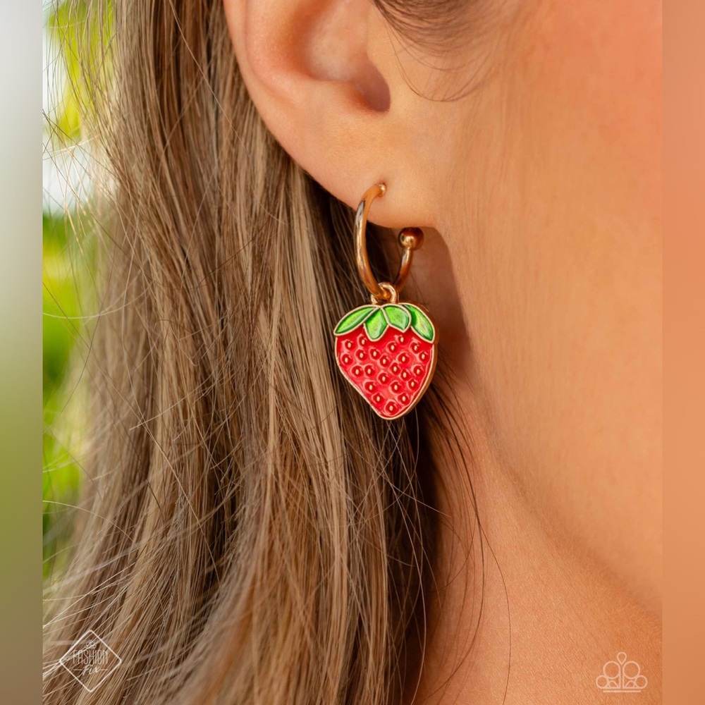 Fashionable Fruit - Gold